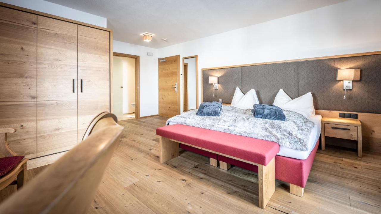 Anthony'S Alpin Hotel Garni Lech am Arlberg Exterior foto